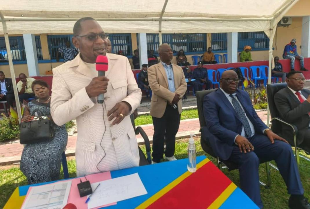 Le Procureur général près la Cour de Cassation Firmin Mvonde Mambu au CPRK