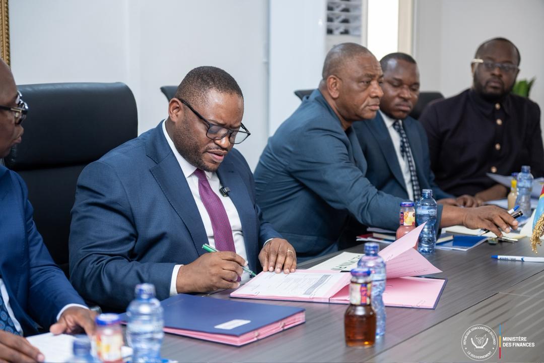 Le ministre Doudou Fwamba officialise l’entrée en service de la DGTCP, en RDC, après 14 ans de réforme