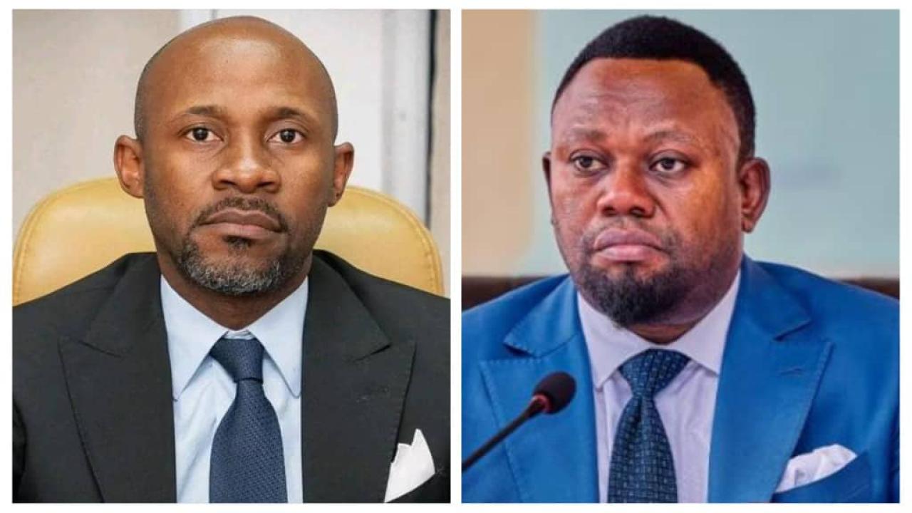 Patrick Muyaya Katembwe, ministre de la Communication, et Médias à gauche de la photo et son collègue des Droits humains, Samuel Mbemba à droite