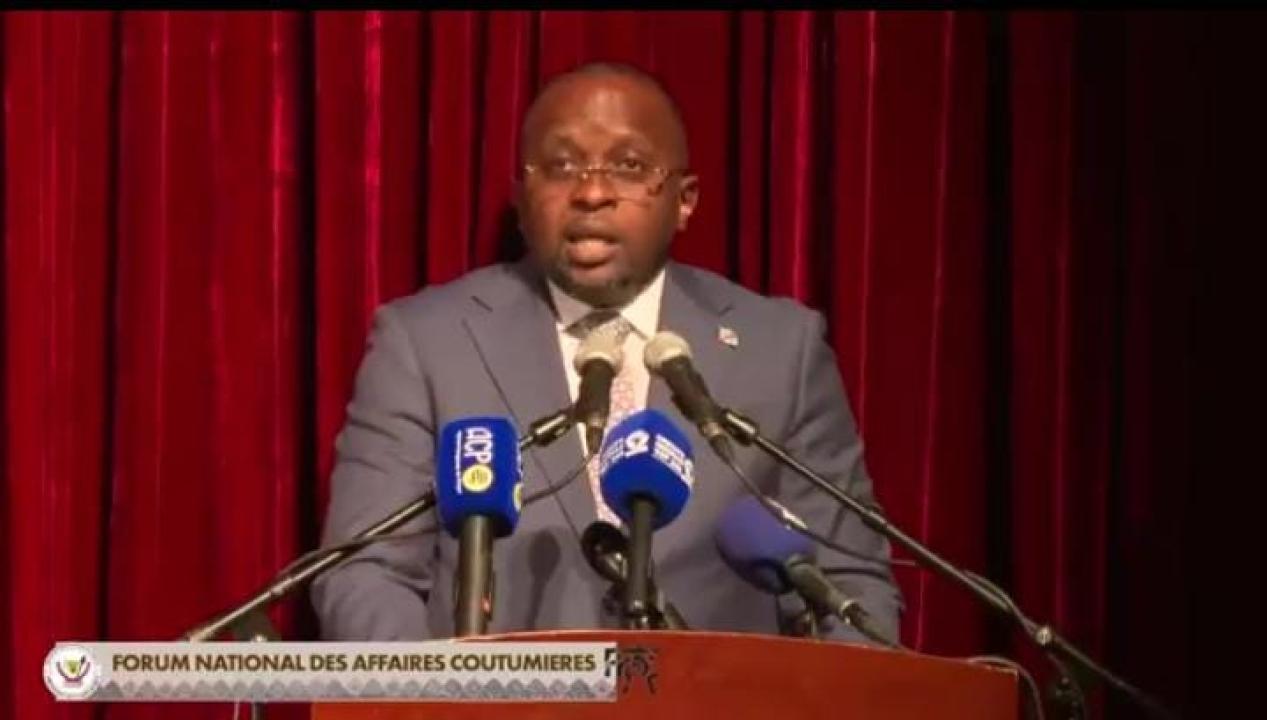 Le VPM en charge de l'intérieur, Sécurité, Décentralisation et Affaires Coutumières, Jacquemain Shabani lors de sa prise de parole au lancement du FNAC