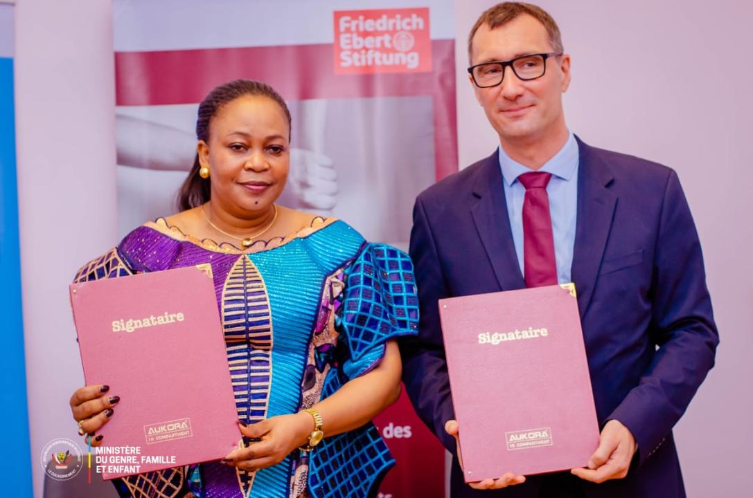 La ministre du Genre, Famille et Enfant, Micheline Ombae et le représentant de la Fondation Friedrich Ebert [photo d'illustration]