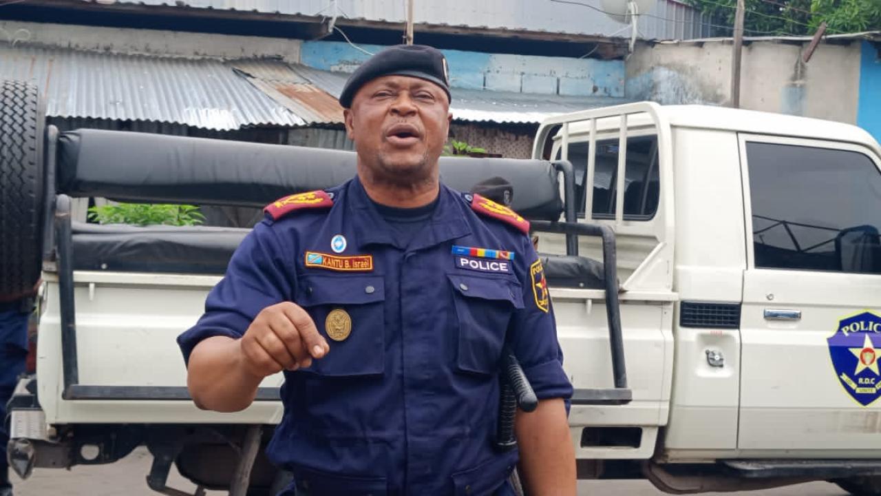 Le commissaire divisionnaire Israël Kantu, commandant de la PNC ville de Kinshasa
