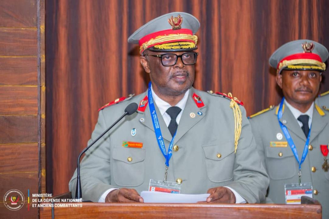 Général-Major Augustin MAMBA, Directeur général du Collège des Hautes Études de Stratégie et de Défense (CHESD), lors de l'ouverture de l'atelier sur les Minéraux critiques ce mardi 10 mars 2026