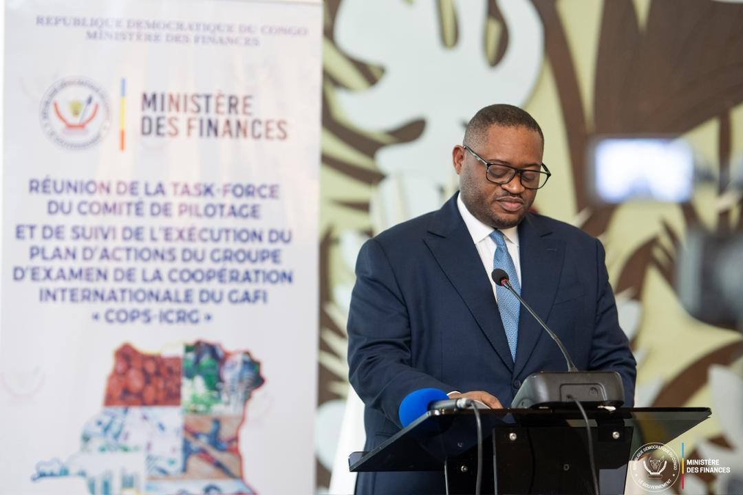 Doudou Fwamba annonce 90 % d’exécution du plan GAFI et accélère la sortie de la RDC de la liste grise