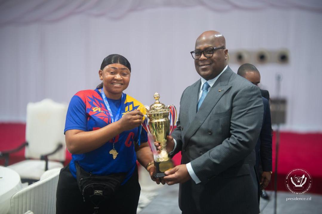 Le Président Félix Tshisekedi reçoit le trophée des Léopards dames U-25 [photo d’illustration]