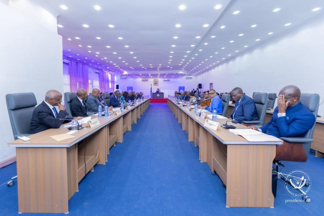 Les membres du Gouvernement congolais réunis en Conseil des ministres à Bandundu-ville [photo d’illustration]