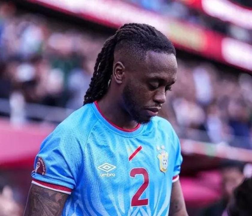 Aaron Wan-Bissaka lors d'un match des Léopards à la CAN Maroc 2025.