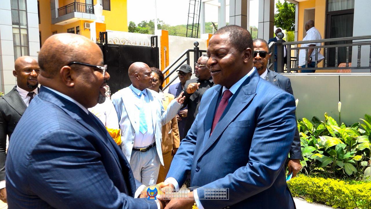 Le Président de l'Assemblée nationale de la RDC Aimé Boji, et le Président de Centrafrique Faustin-Archange Tuadera à Bangui.