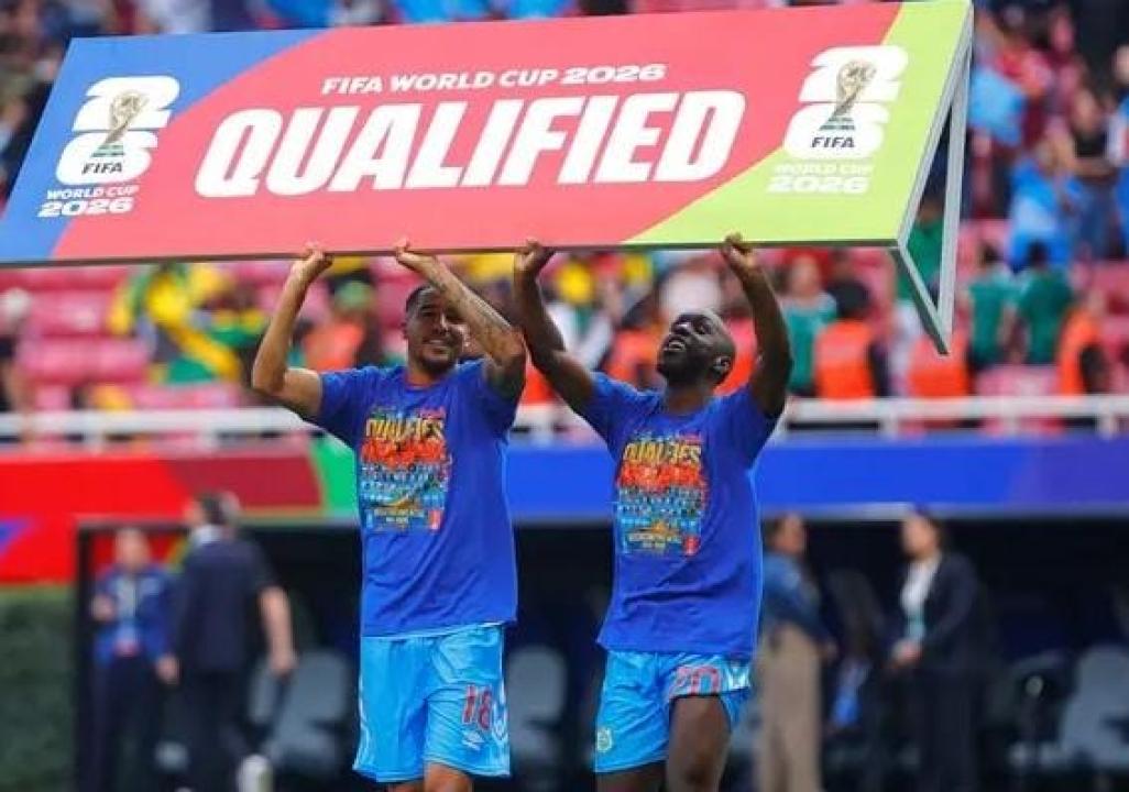 Charles Pickel, et Yoane Wissa, respectivement milieu du terrain et attaquant de l'équipe nationale de la RDC.