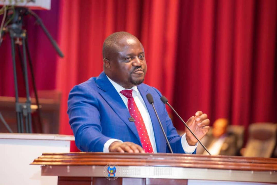 Le ministre d'État en charge de l'Agriculture Muhindo Nzangi Butondo, devant les élus nationaux, mercredi 08 avril 2026