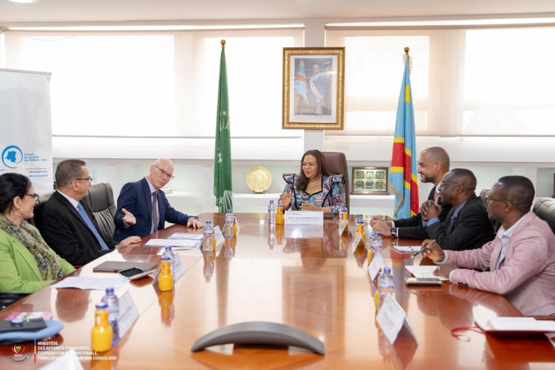James Swan, Représentant Spécial du Secrétaire Général des Nations Unies en RDC, accompagnés de ses deux adjoints, reçus par Thérèse Kayikwamba Wagner, ministre des Affaires étrangères