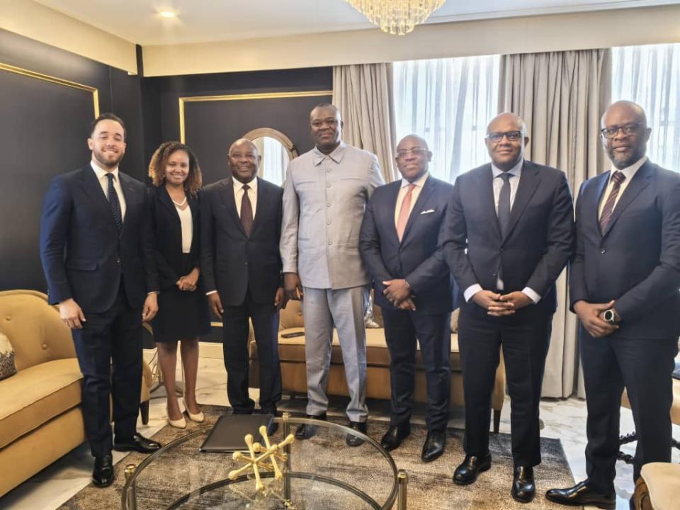 Le ministre de l'économie numérique Augustin Kibassa et une délégation du groupe bancaire Equity Group Holdings [photo d'illustration]