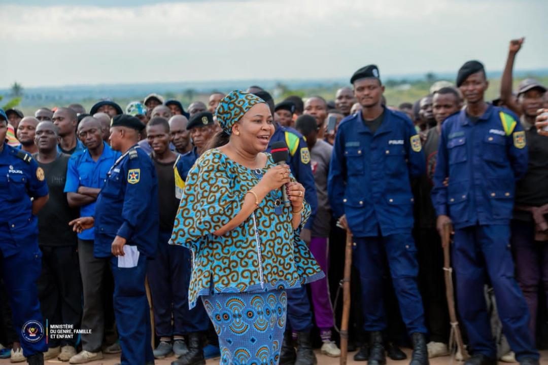 La ministre du Genre, Famille et Enfants Micheline Ombae à kananga [photo d'illustration]