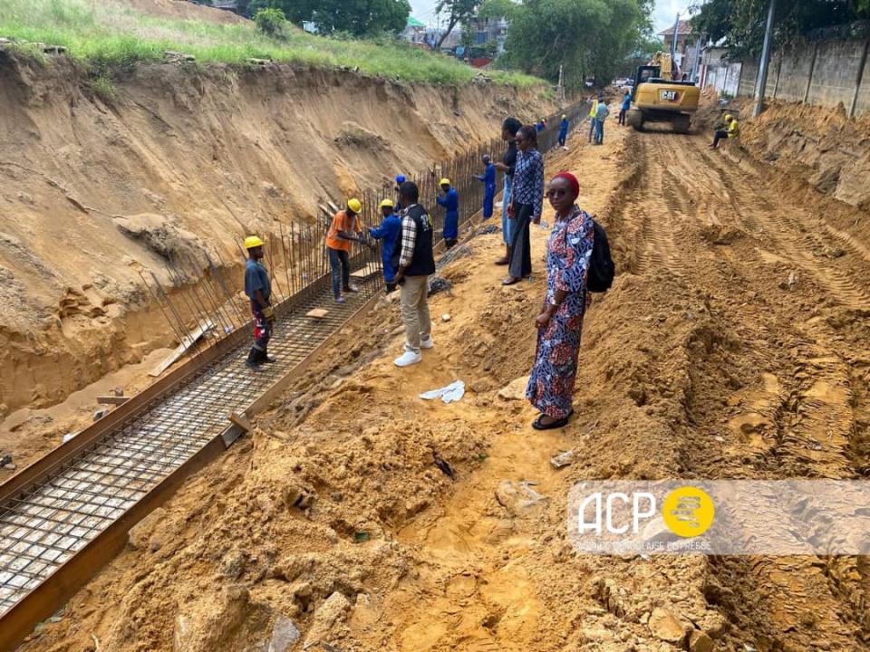 L'avenue BIANDA, dans la commune de Mont-Ngafula en plein travaux de réfection