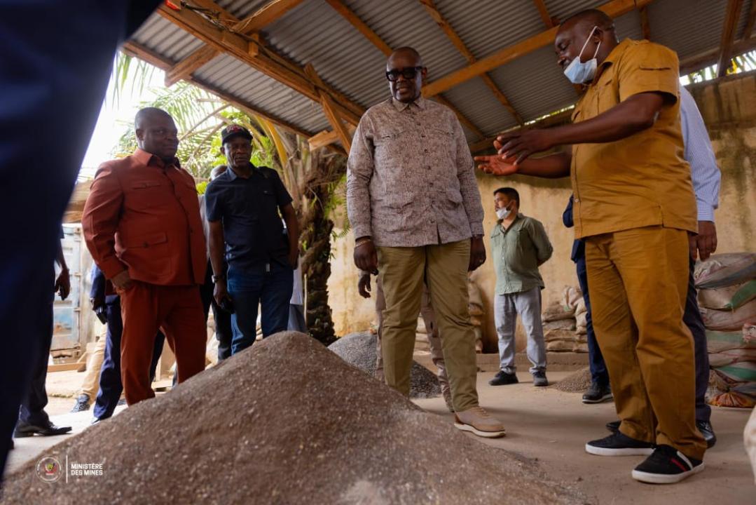 Le ministre des Mines Louis Kabamba en mission dans la province du Maniema [photo d'illustration]