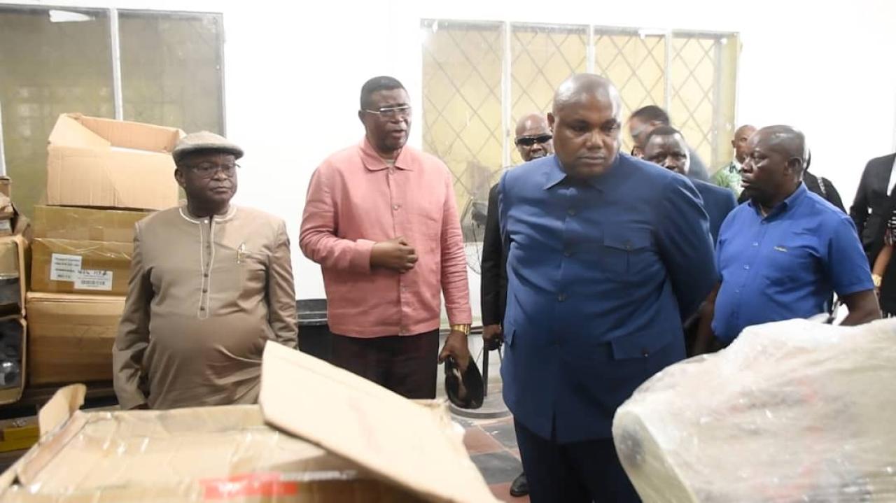 Le DGA du Fonds de Promotion de l'industrie,  Blaise Mastaky Birindwa en visite de terrain au SENAPI