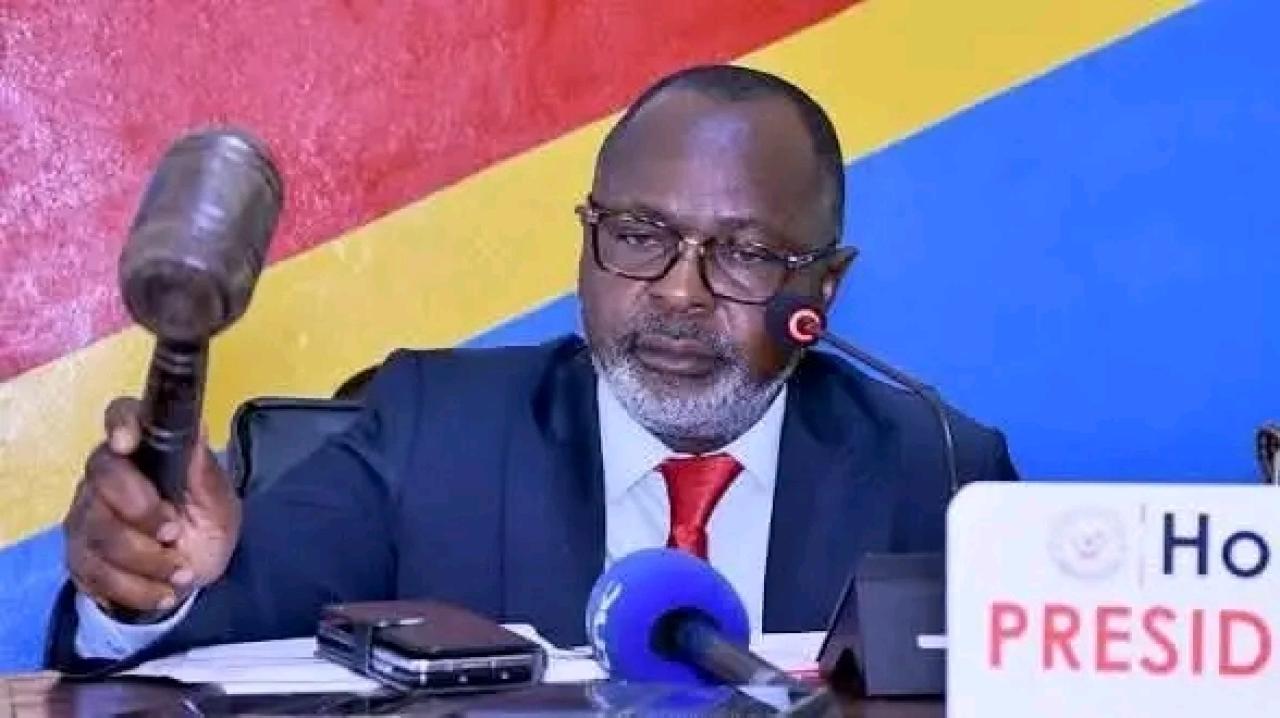 Le Président de l’Assemblée provinciale du Kasaï Alain tshisungu Ntumba lors de l’ouverture de la session de mars 2026