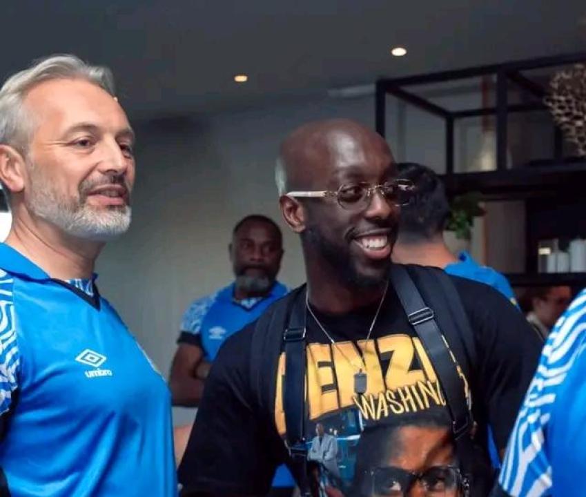 Sébastien Desabre et Yoane Wissa à Bruxelles.