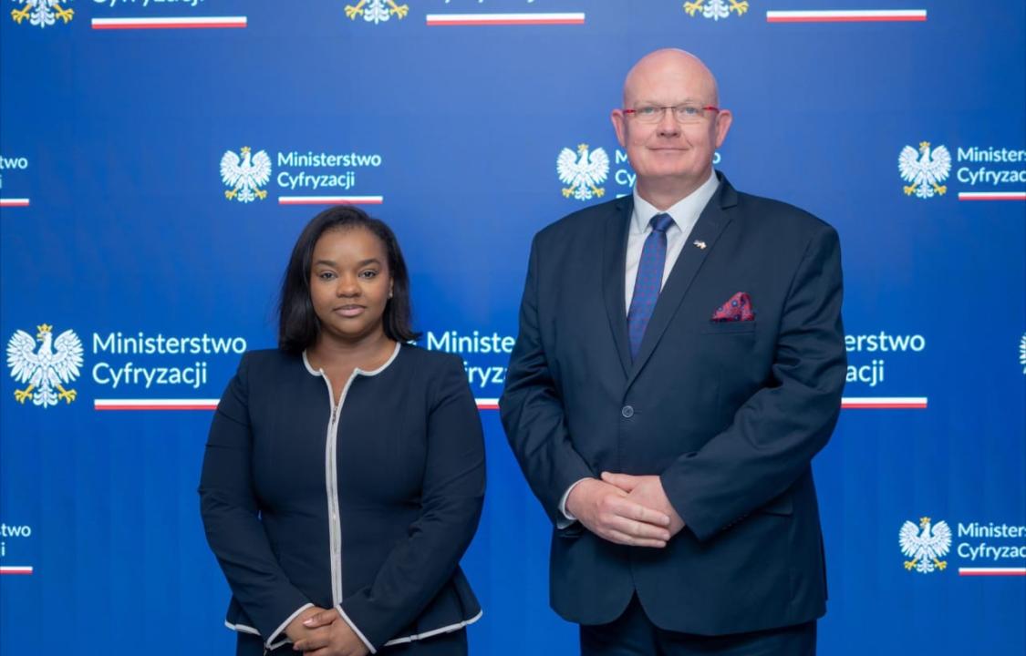 La Vice-Ministre des Affaires étrangères, Noëlla Ayeganagato et le Secrétaire d’État chargé du Numérique de la République de Pologne, Michał Gramatyka [photo d'illustration]
