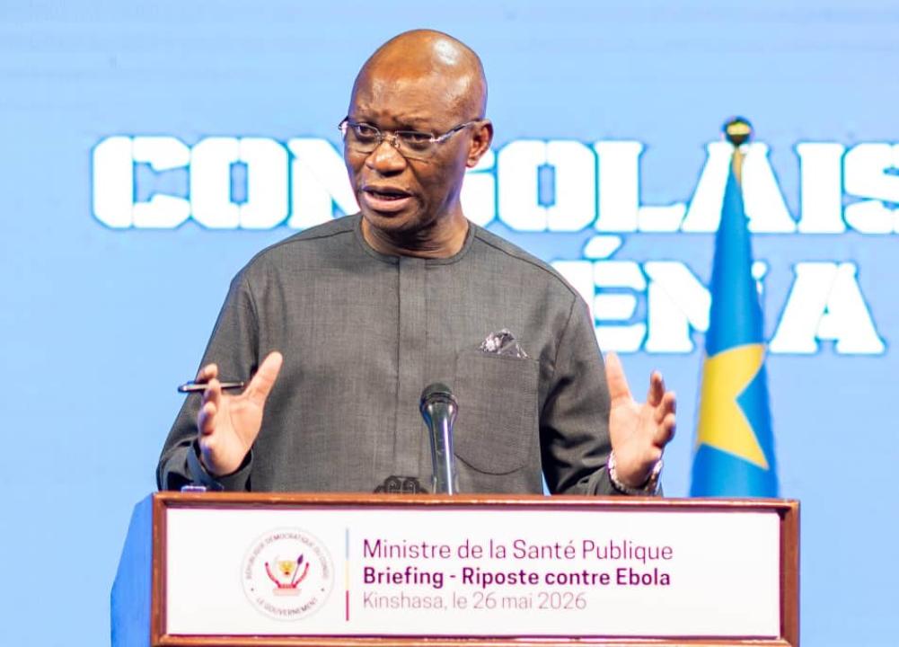Le ministre de la Santé, hygiène et prévoyance sociale, Dr. Roger Kamba