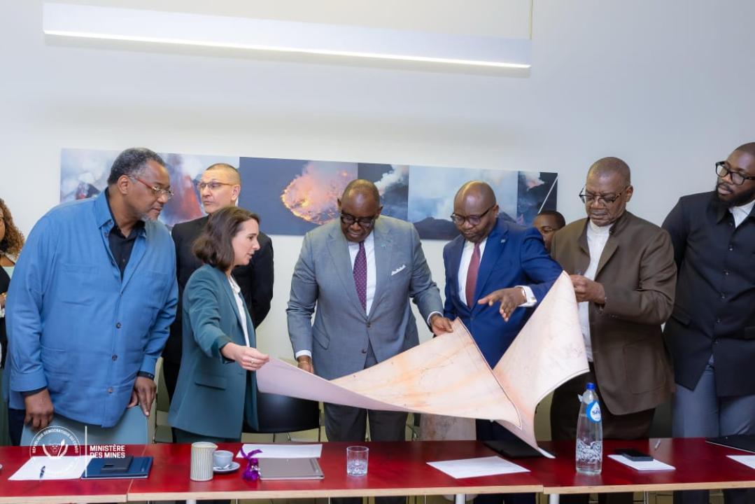 Le ministre des Mines Louis Watum Kabamba amorce le rapatriement des archives géologiques congolaises conservées en Belgique