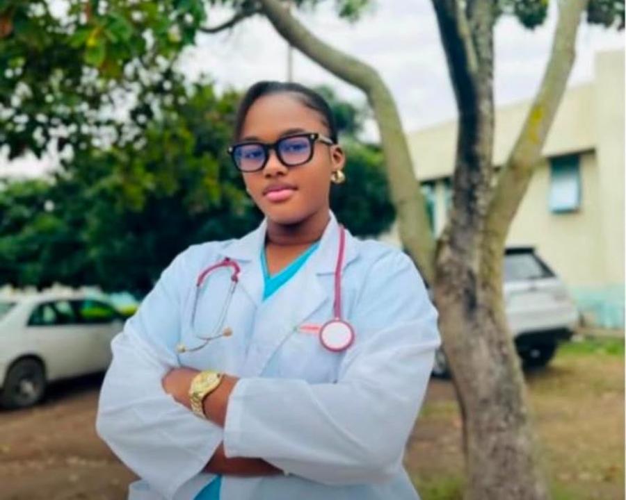 Angel N'simire, étudiante en D3 Médecine de l'UNIBU décedée d'Ebola