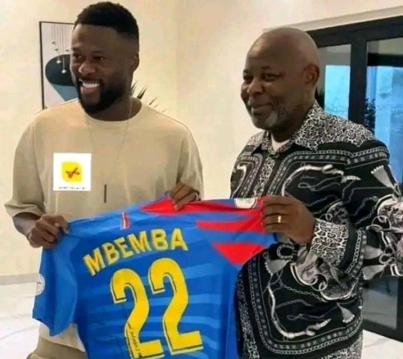 Vital Kamerhe, et le capitaine des Léopards Chancel Mbemba. [Photo d'illustration]