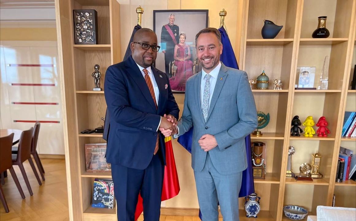 Le ministre de l'Intégration régionale Floribert Anzuluni, et le ministre belge des Affaires étrangères, Maxime Prévot [photo d'illustration]