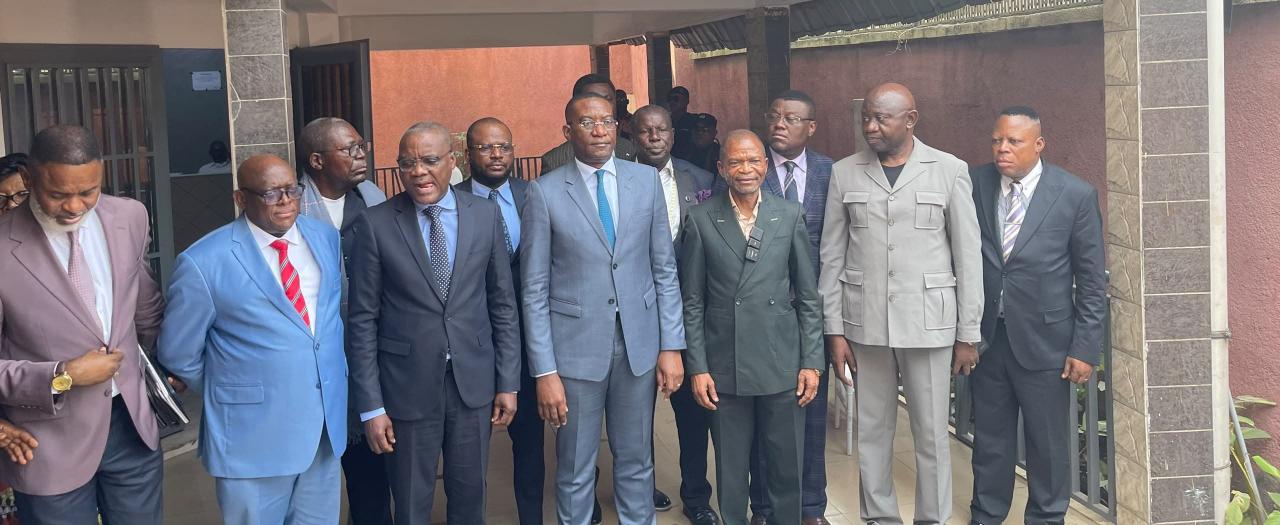 Le ministre du Plan, Guylain Nyembo,  après une séance de travail avec les chefs religieux, autour du deuxième Recensement général de la population en RDC