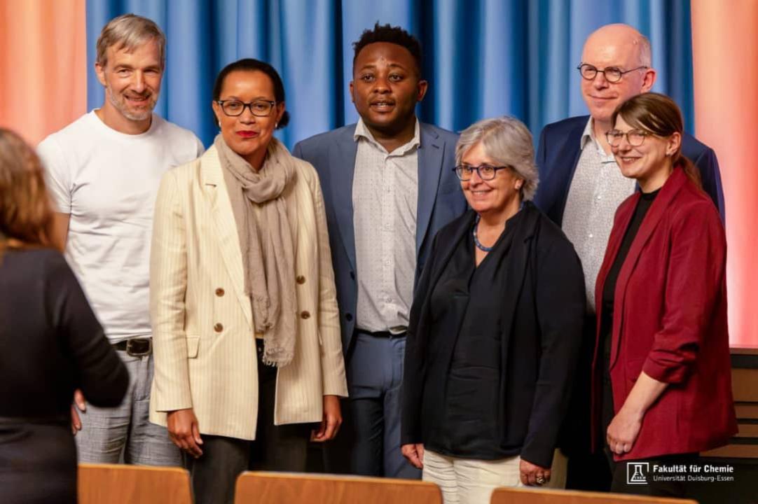 La ministre d'État Raïssa Malu représente la RDC à la première européenne du documentaire Seeds of Science, à Essen, en Allemagne