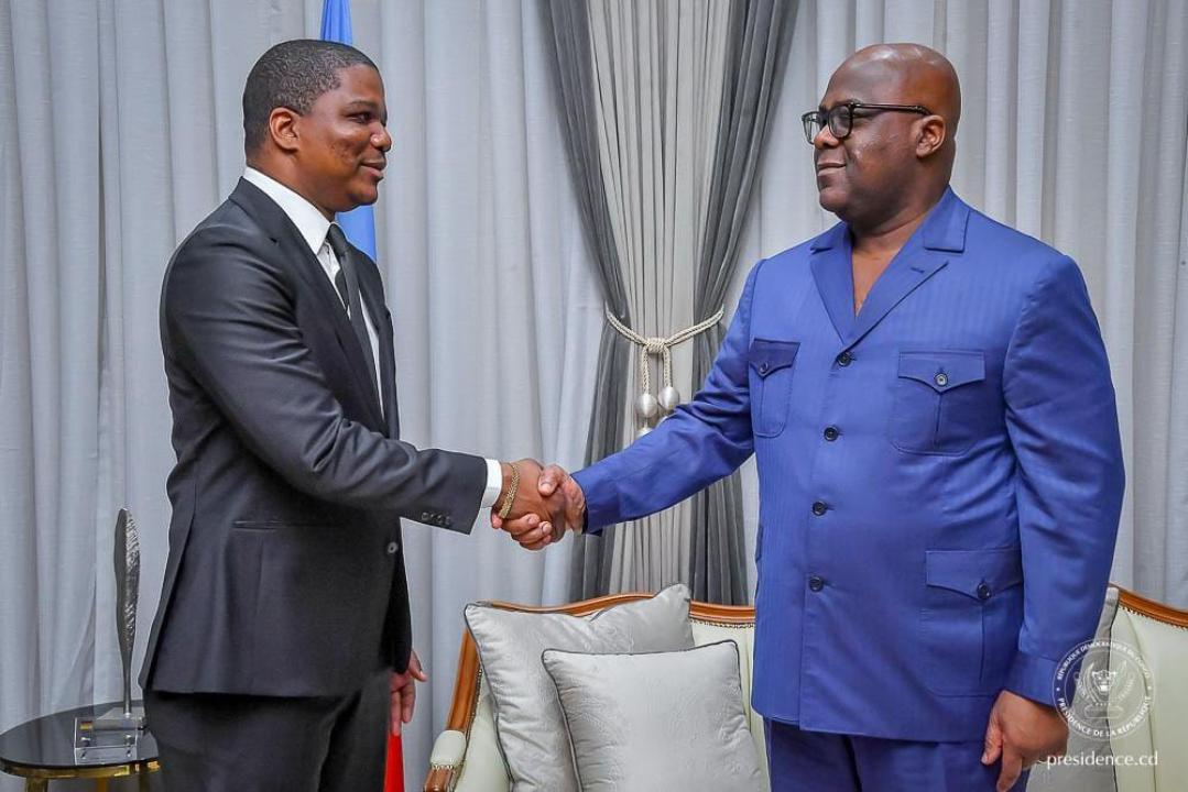 Le chef de l'État Félix Tshisekedi et Ted Beleshayi, nouveau DG de l'ARSP, jeudi 23 juillet 2026