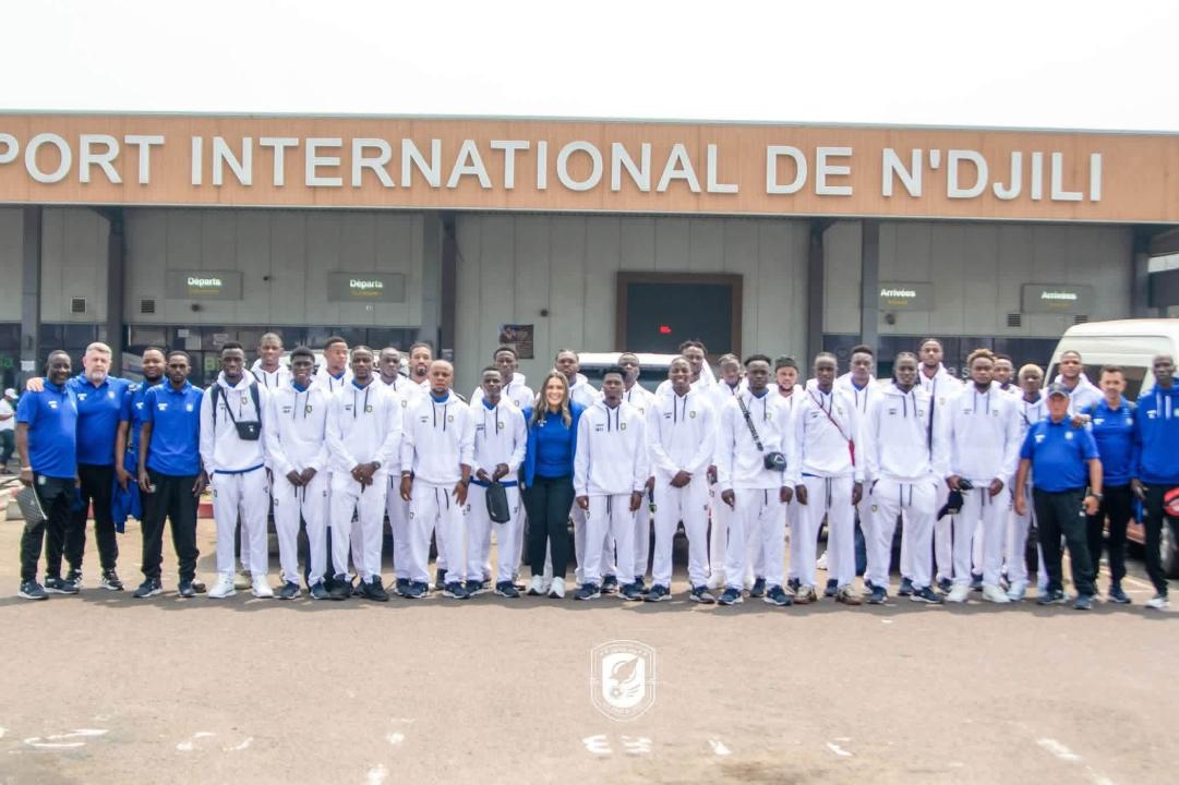 La délégation des Samouraïs du FC Les Aigles du Congo, à l’aéroport international de N'djili, avant leur départ pour la Tanzanie, ce mercredi 29 juillet 2026