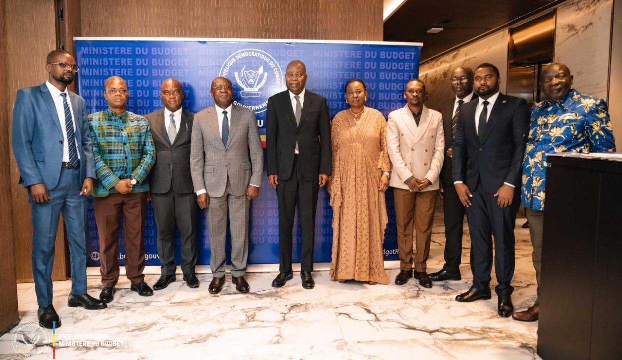 Après un échange avec le VPM Adolphe Muzito, l'Inspection générale du travail annonce son intégration à la paie au quatrième trimestre 2026