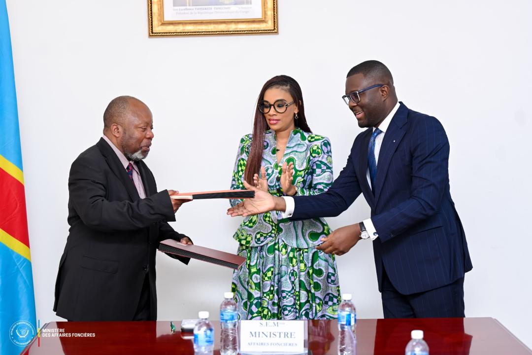Sous le leadership de la ministre Oneige NSele, le ministère des Affaires Foncières et l’ENA ont signé un protocole d’accord destiné à renforcer les capacités des cadres et agents de l’administration foncière de la RDC [photo d'illustration]