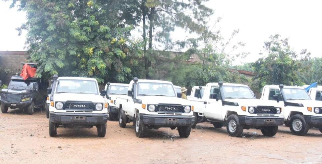10 camionnettes utilitaires Toyota Land Cruiser neuves remises à l’Armée ougandaise par le président Félix Tshisekedi [photo d'illustration]