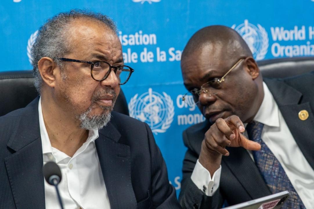 Le directeur général de l’Africa CDC, Jean Kaseya, et le directeur général de l’OMS, Tedros Adhanom Ghebreyesus [photo d'illustration]