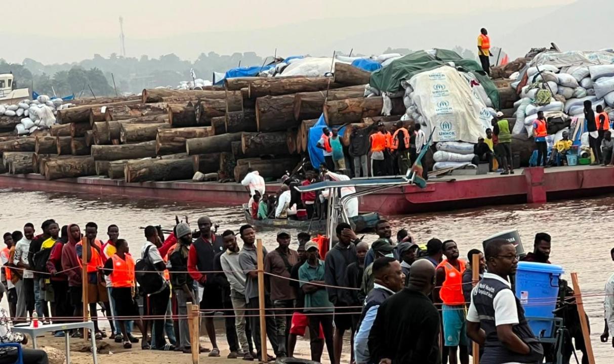 Aucun cas d’Ebola détecté à bord du bateau intercepté à 65 km de Kinshasa [photo d’illustration]