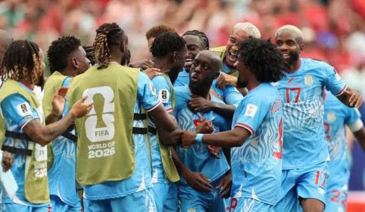 Les Léopards de la RDC en pleine célébration du premier but historique en Coupe du monde face au Portugal