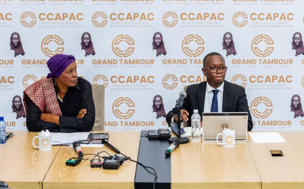 Christine Ndeli et Remy-Césaire Tshamala lors de la conférence de presse au CCAPAC.