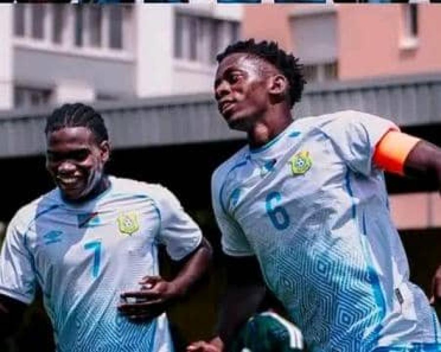 Jules Ahoka et l'un de ses coéquipiers des Léopards U23. [Photo d'illustration]