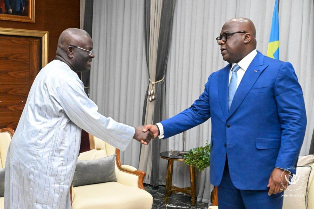 Le chef de l'État Félix Tshisekedi et Amadou Diagne, ambassadeur itinérant du Président gambien Adama Barrow, vendredi 28 août 2026, à Kinshasa