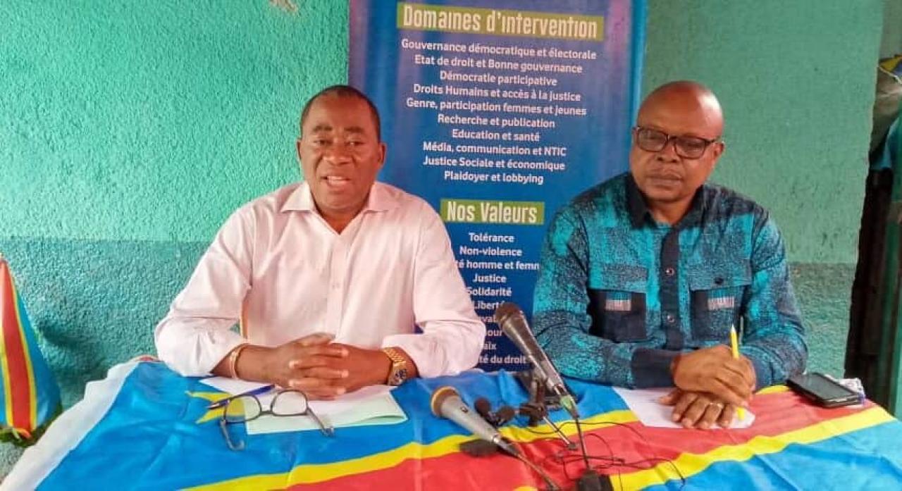 Les coordonnateurs de la NSCC, dont Jonas Tshiombela, à gauche, lors d'un point de presse à Kinshasa