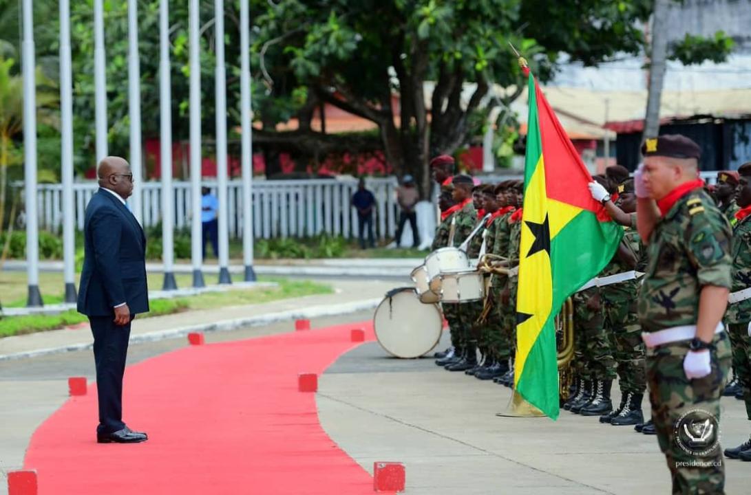 Félix Tshisekedi prend part à la cérémonie d'investiture de son homologue Manuel Vila Nova, président du São Tomé-et-Príncipe