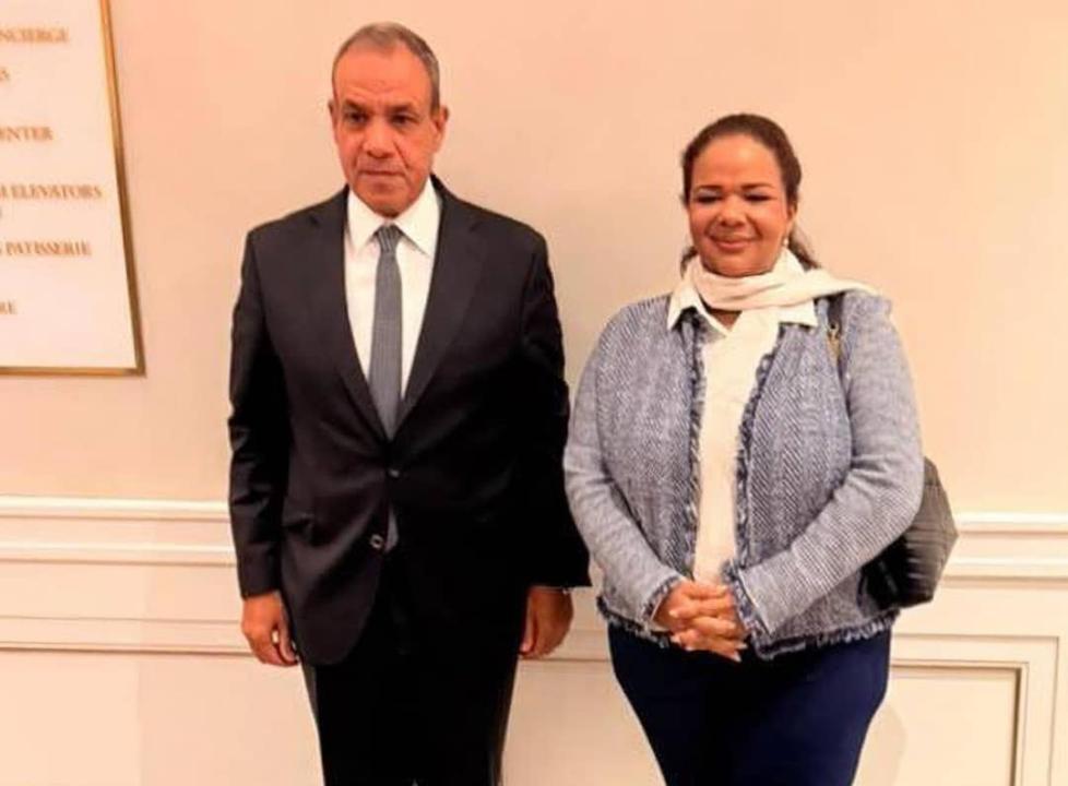Thérèse Kayikwamba Wagner et son homologue égyptien Badr Ahmed Mohamed Abdelatty, à New-York