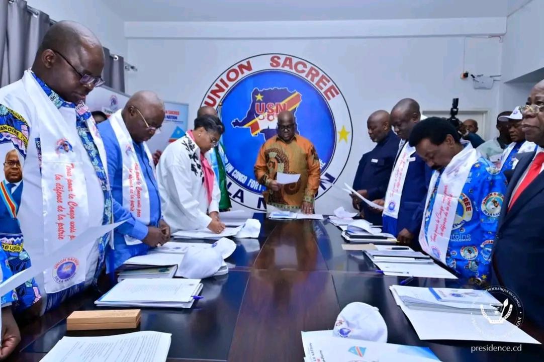 Le Président de la République, Félix Tshisekedi, en réunion avec quelques hauts cadres de l’USN