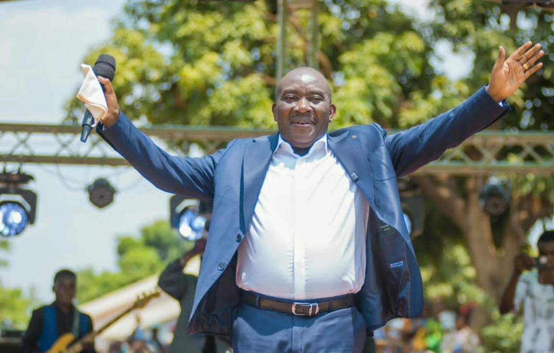 Le prophète Jules Mulindwa au stade Mapinduzi de Likasi