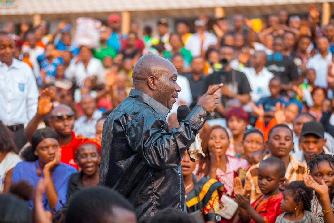 Le prophète Mulindwa Jules prêche la foi et le civisme à Fungurume et Kasumbalesa