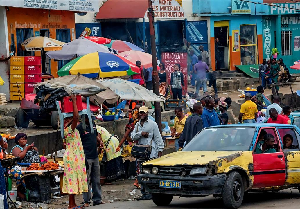 Pendant que les acteurs politiques congolais s’affrontent sur la gouvernance, la Constitution et le dialogue national, les préoccupations quotidiennes de la population restent au cœur des enjeux. [Photo d’illustration]