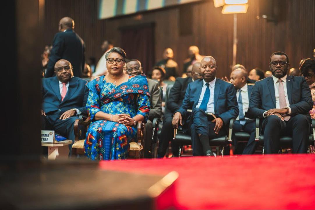 La Première ministre Judith Suminwa Tuluka lors de la présentation du projet de loi de finances 2027 devant les députés nationaux, jeudi 29 octobre, à l’Assemblée nationale.