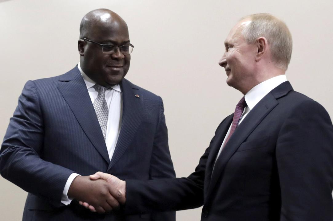 Le président congolais Félix Tshisekedi et son homologue russe Vladimir Poutine, le 23 octobre 2019 à Sochi, en Russie [photos archives]